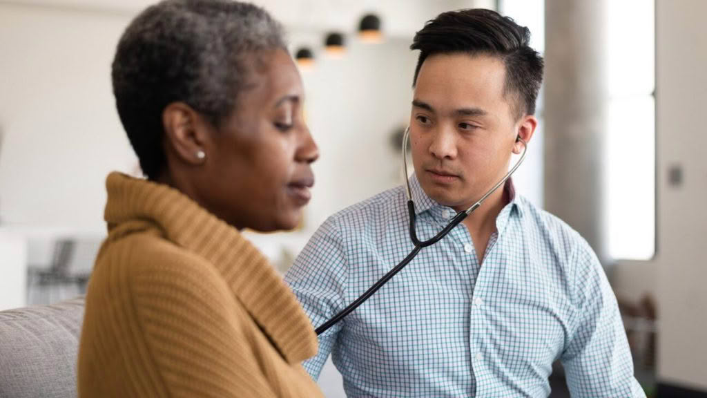 New research suggests that people who experience extreme pain in the first year following a heart attack may have lower odds of long-term survival.